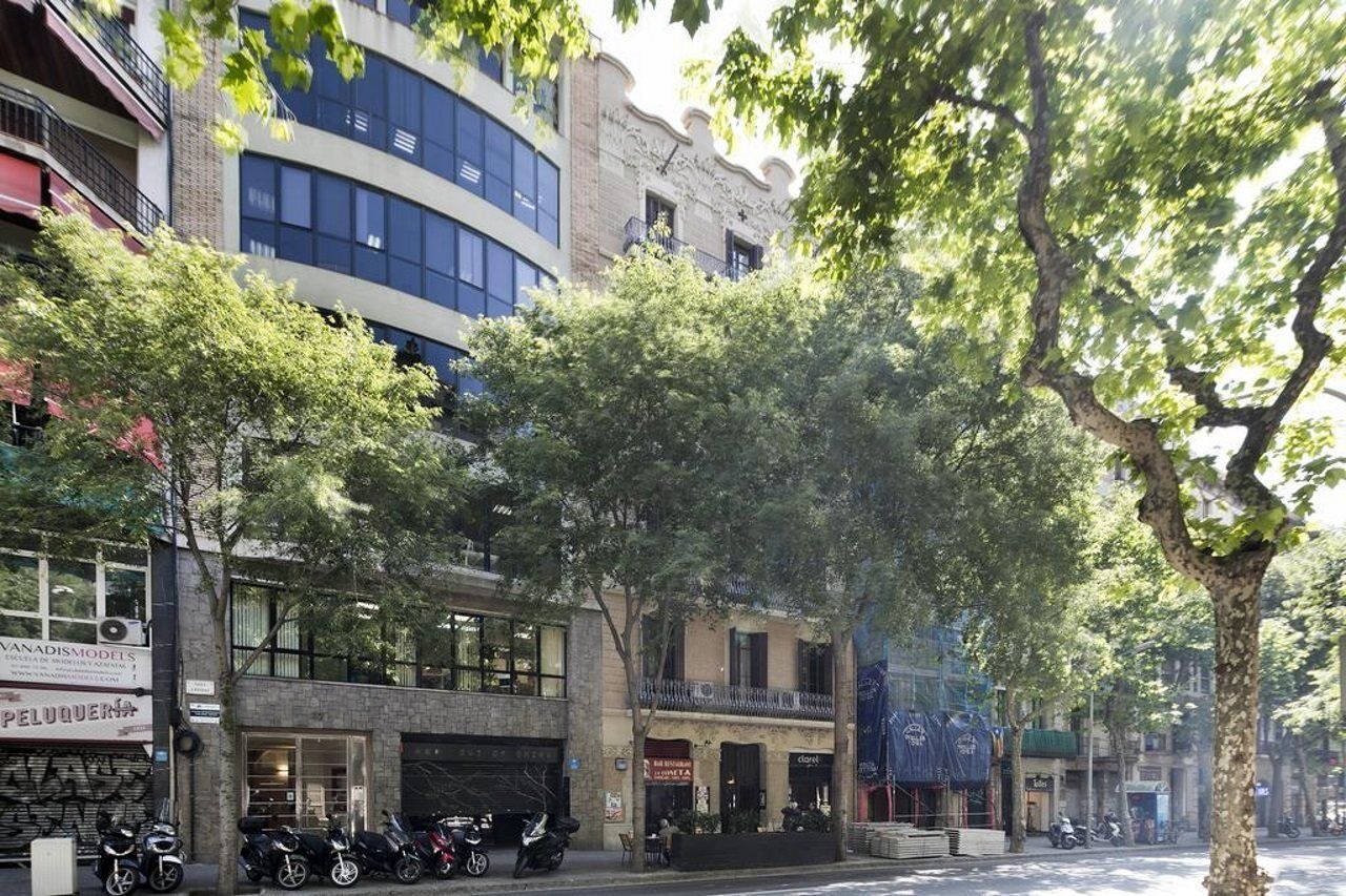 Fisa Rentals Aribau Barcelona Exteriör bild